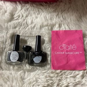 Nail Polish color PP032-unrestricted glam Ciate